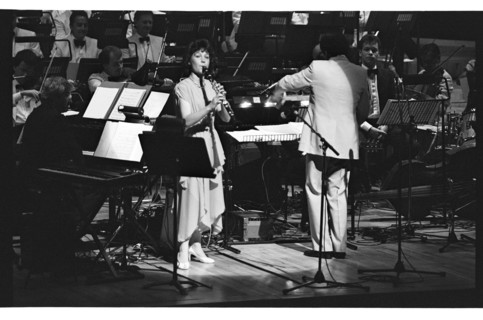Emma Johnson, Barbican, London, 1991.  Artist: Brian O'Connor.