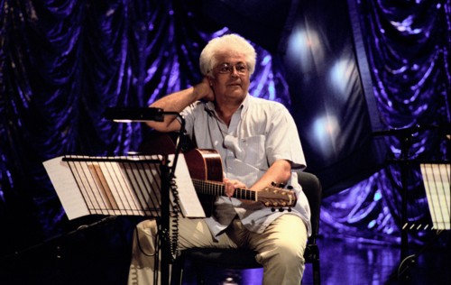 Larry Coryell, Brecon Jazz Festival, August 2004. Artist: Brian O'Connor.