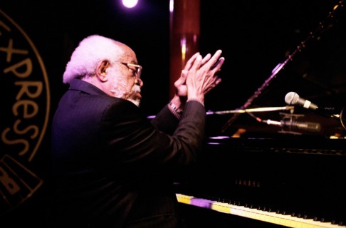 Barry Harris, Pizza Express, Dean St, London, Dec 2005.  Artist: Brian O'Connor.