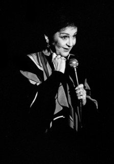 Gogi Grant, Pizza on the Park, London, Dec 1993. Artist: Brian O'Connor.