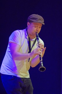 Adrian Cox (Rythme Futur), Birley Centre, Eastbourne, East Sussex, Sep 2015. Artist: Brian O'Connor.