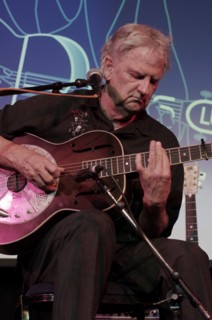 Mike Dowling, Crawley Blues Festival, Hawth, Crawley, West Sussex, Oct 2015. Artist: Brian O'Connor.