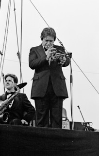 Warren Vache and Scott Hamilton, Capital Jazz Festival, Knebworth, 1982.    Artist: Brian O'Connor.