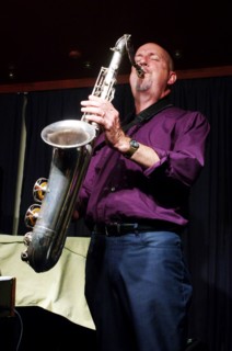 Peter Fraize, Verdict Jazz Club, Brighton, East Sussex, 1st July 2016. Artist: Brian O'Connor.