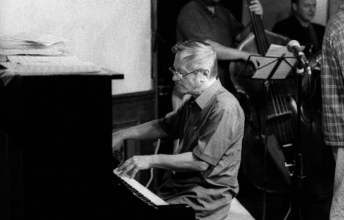 Michael Garrick, Watermill Jazz Club, Dorking, Surrey, May, 2001.  Artist: Brian O'Connor.