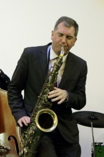 Simon Spillett, NJA fundraising gig, Loughton, Essex,  February 11, 2017 Artist: Brian O'Connor.