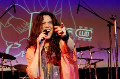 Sari Schorr, Hawth, Crawley, West Sussex, April 16, 2017. Artist: Brian O'Connor.