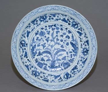 Blue-and-white dish with plants, late 14th century. Artist: Unknown.