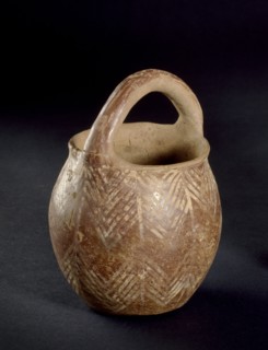 Simple jar with loop handle, PEC C62. Rim A1, Naqada Ic, c3800-3500BC. Artist: Unknown.