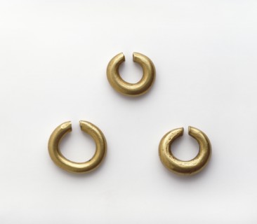 Gold penannular rings, Late Bronze Age (Britain), c1150-800BC. Artist: Unknown.