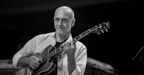 Larry Carlton, 2013. Artist: Alan John Ainsworth.