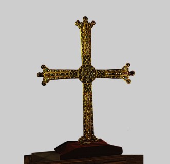 Victoria Cross, year 908, preserved in the Holy Chamber of the Oviedo Cathedral.