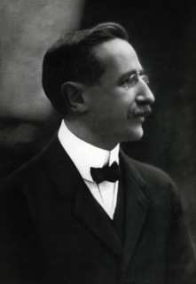 Carreras and Candi, Francisco (Barcelona, ??1862-1937), historian, geographer and politician from?