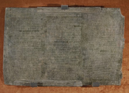 Osuna Bronzes, Lex Ursonensis (Urso Law). Set of 5 bronze tablets with Roman laws, from Osuna (Se?