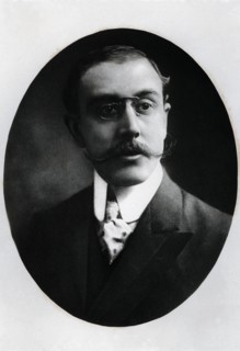 Eduardo Calvet and Pintó (Barcelona, ??1875-1917), cotton industrial and politician, he was in th?