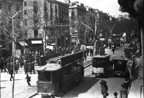 View of La Rambla in Barcelona, 1910.