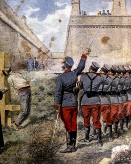 Execution of insurgents in the moats of the Castle of Montjuic, convicted by sacking the churches?