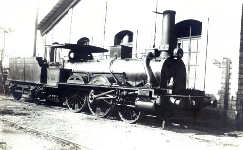 Steam engine number 1 built by Paren Schaken & Co. of Paris, systema of outer cylinders with two ?