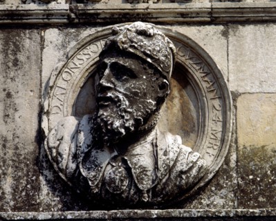 Medallion of the façade of the Convent of San Marcos of León with Alfonso Perez de Guzman, calle?
