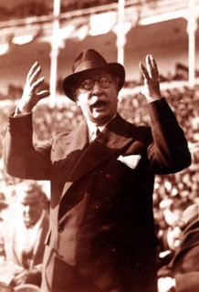Alejandro Lerroux García (1864-1949), Spanish politician, speaking in a meeting at Bullring of B?