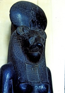 Goddess Sekhmet represented with lioness head, made in diorite, detail of the top, from Thebes, A?