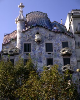 Façade of the Batllo House on the Passeig de Gracia, work by architect Antoni Gaudí i Cornet.