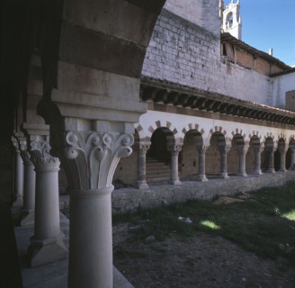 View of the cloister of the monastery of San Pedro de Cardeña.