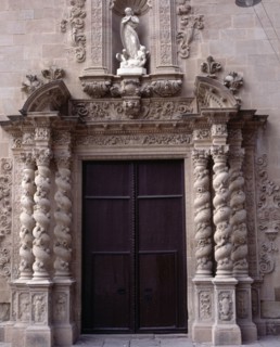 Solomonic columns in the door of the parish church of Santa Maria in Caldas de Montbui.