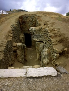 Entrance to the Cave of Viera, about 2200 - 1500 a. JC.