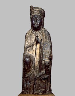 Wood carving of the Madonna and child, it looks like the Virgin of the Cloister of Solsona.