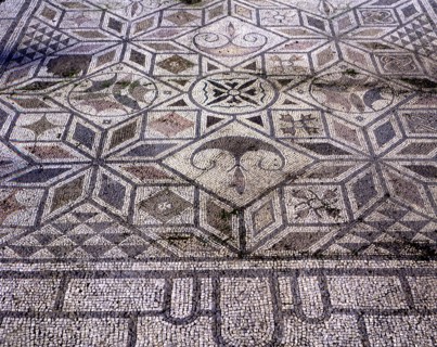 Mosaic in Birds house, in the Roman ruins of Italica founded in 206.C. by Scipio.