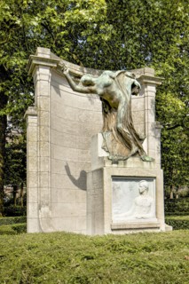 Monument to Max Waller, Sq. Ambiorix, Brussels, Belgium, 1914, (c2014-2017). Artist: Alan John Ainsworth.
