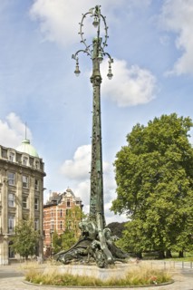 Lamp column, Av des Azalees/Av. Paul Deschanel,  (1913), c2014-2017. Artist: Alan John Ainsworth.
