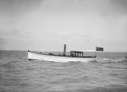 W. White & Sons launch, 1911. Creator: Kirk & Sons of Cowes.