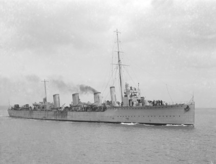 'HMS Broke', 1914. Creator: Kirk & Sons of Cowes.