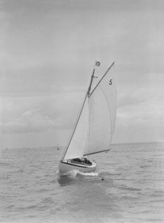 The Yarmouth One Design 'Greywing', 1922. Creator: Kirk & Sons of Cowes.