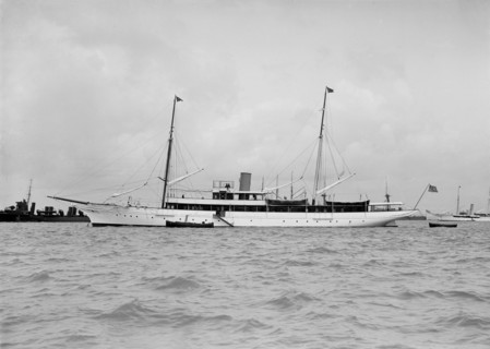 The 766-ton steam yacht 'Sayonara', 1912. Creator: Kirk & Sons of Cowes.
