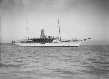 The steam yacht 'Marynthea', 1911. Creator: Kirk & Sons of Cowes.