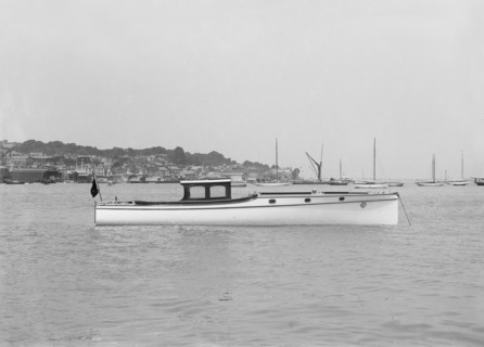 Wolseley motor launch, 1914. Creator: Kirk & Sons of Cowes.