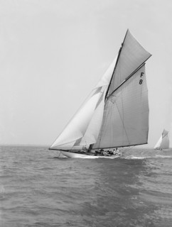 The 10 Metre class 'Pampero' (F8) sailing close-hauled, 1914. Creator: Kirk & Sons of Cowes.