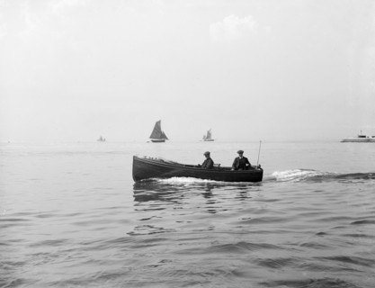 Wolseley motor launch under way, 1914. Creator: Kirk & Sons of Cowes.