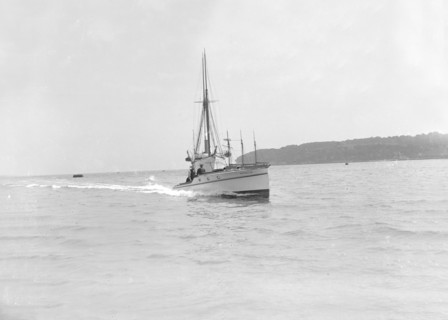 The motor launch 'Nicella', 1911. Creator: Kirk & Sons of Cowes.