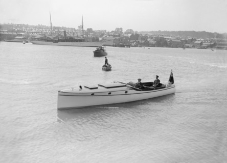 Wolseley motor launch, 1914. Creator: Kirk & Sons of Cowes.