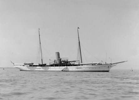 The 664 ton steam yacht North Star, 1911. Creator: Kirk & Sons of Cowes.
