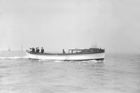 Mitcham motor launch, 1911. Creator: Kirk & Sons of Cowes.
