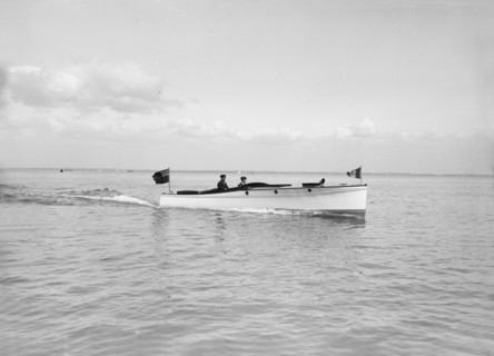 The motor launch 'Wendy' under way, 1913. Creator: Kirk & Sons of Cowes.