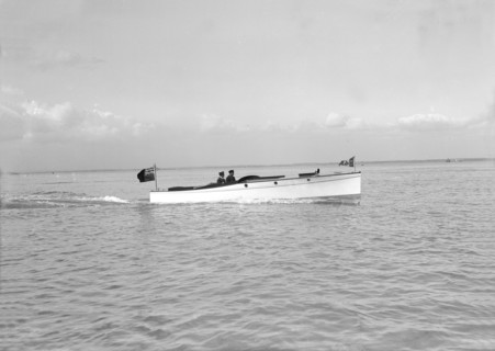 The motor launch 'Wendy' under way, 1913. Creator: Kirk & Sons of Cowes.