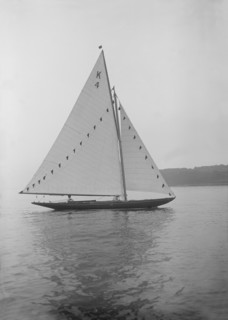 'Anitra' dressed with flags, 1912. Creator: Kirk & Sons of Cowes.