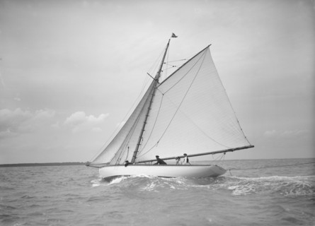 The cutter 'Nanette' sailing close-hauled, 1911. Creator: Kirk & Sons of Cowes.