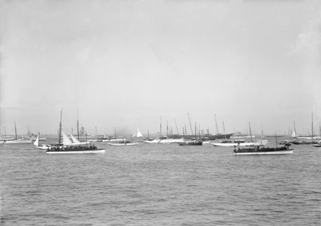 Cowes Roadstead, 1925. Creator: Kirk & Sons of Cowes.